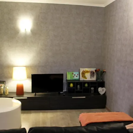 Апартаменти T1 - Acacias With Pool Montechoro Next To The Swimming Pool Of Jupiter *