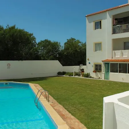 Daire T1 - Acacias With Pool Montechoro Next To The Swimming Pool Of Jupiter Albufeira